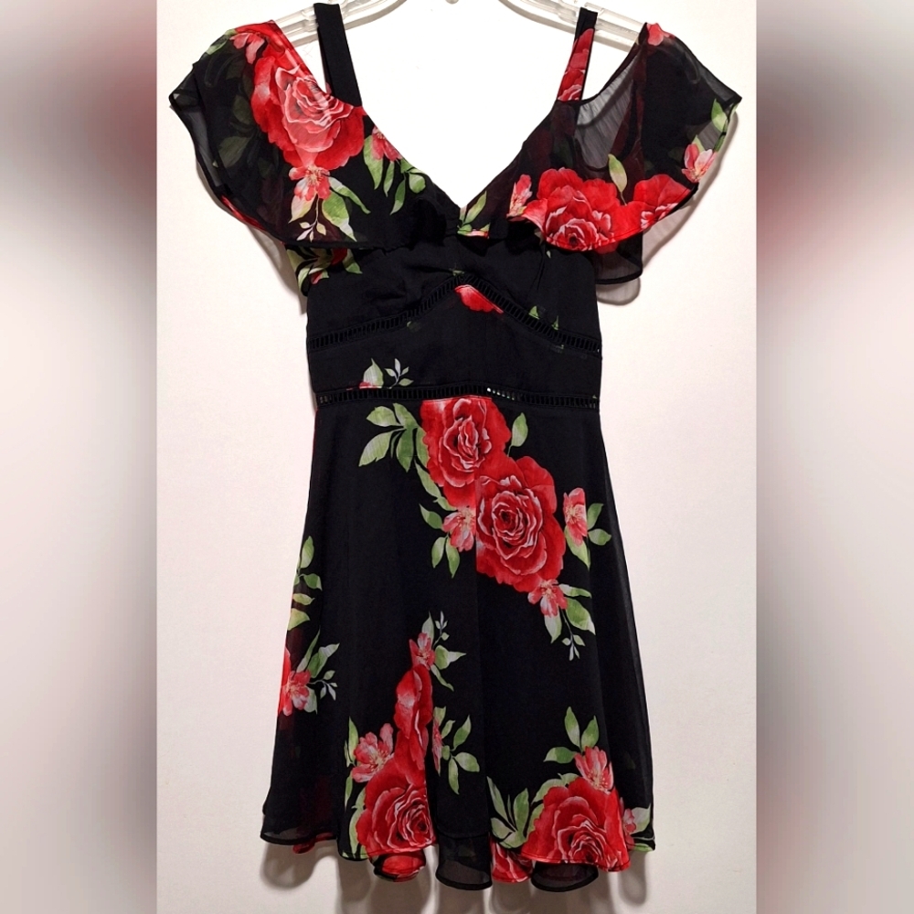 ELEGANT BLACK AND RED FLUTTER SLEEVE OFF THE SHOULDER MINI DRESS